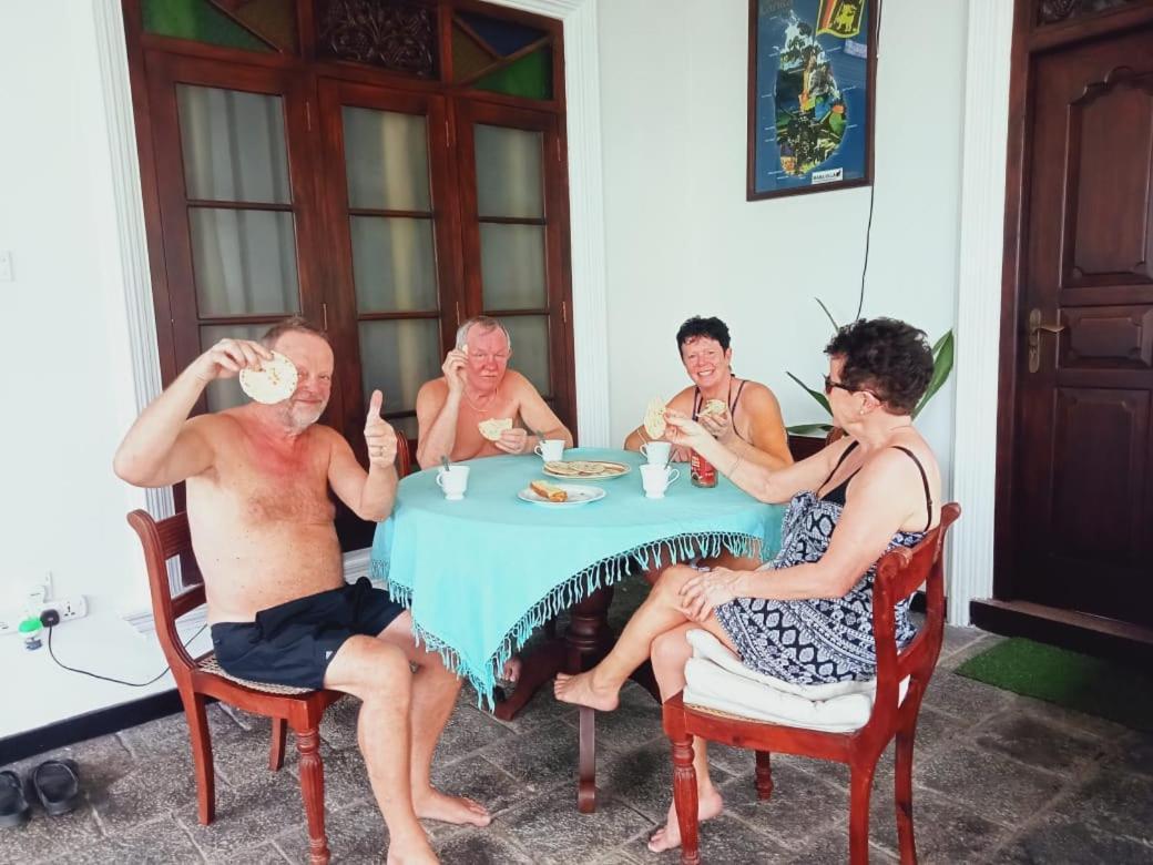 Mama Villa 希克杜沃 外观 照片